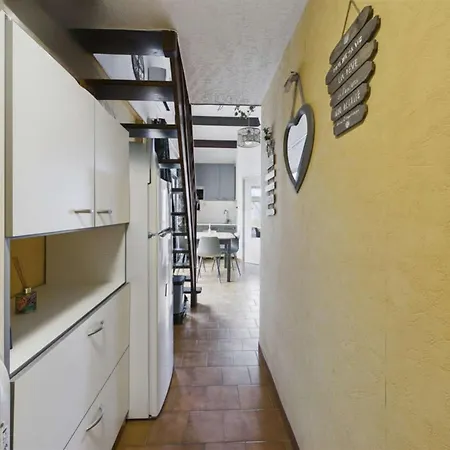 Confortable Pour 6 Avec Terrasse Et Acces Direct A - Fr-1-326-819 * Marseillan (Herault)