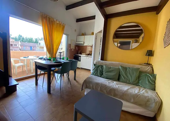 Confortable Pour 6 Avec Terrasse Et Acces Direct A - Fr-1-326-819